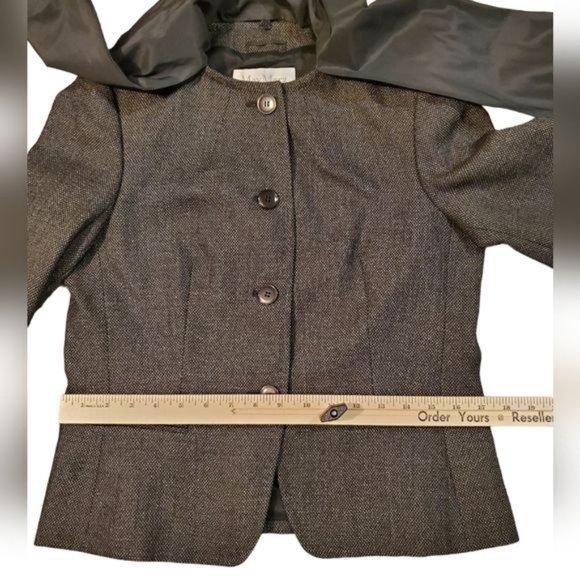 Max Mara brown woolen blazer size 8 (European 38) virgin wool 85% - Picture 5 of 16